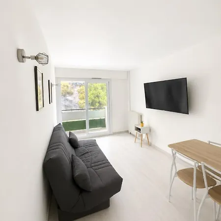 Apartment Cosy Proche Et Centre Nice