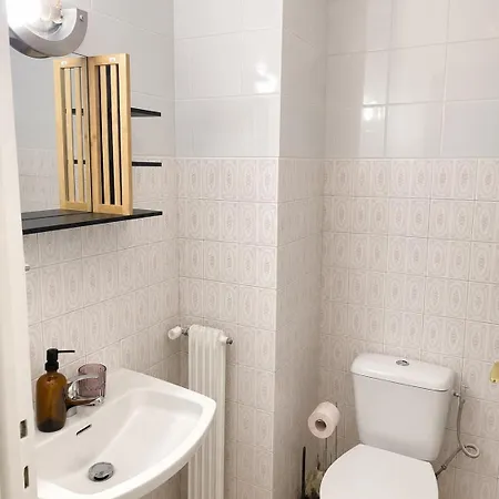 Apartment Cosy Proche Et Centre